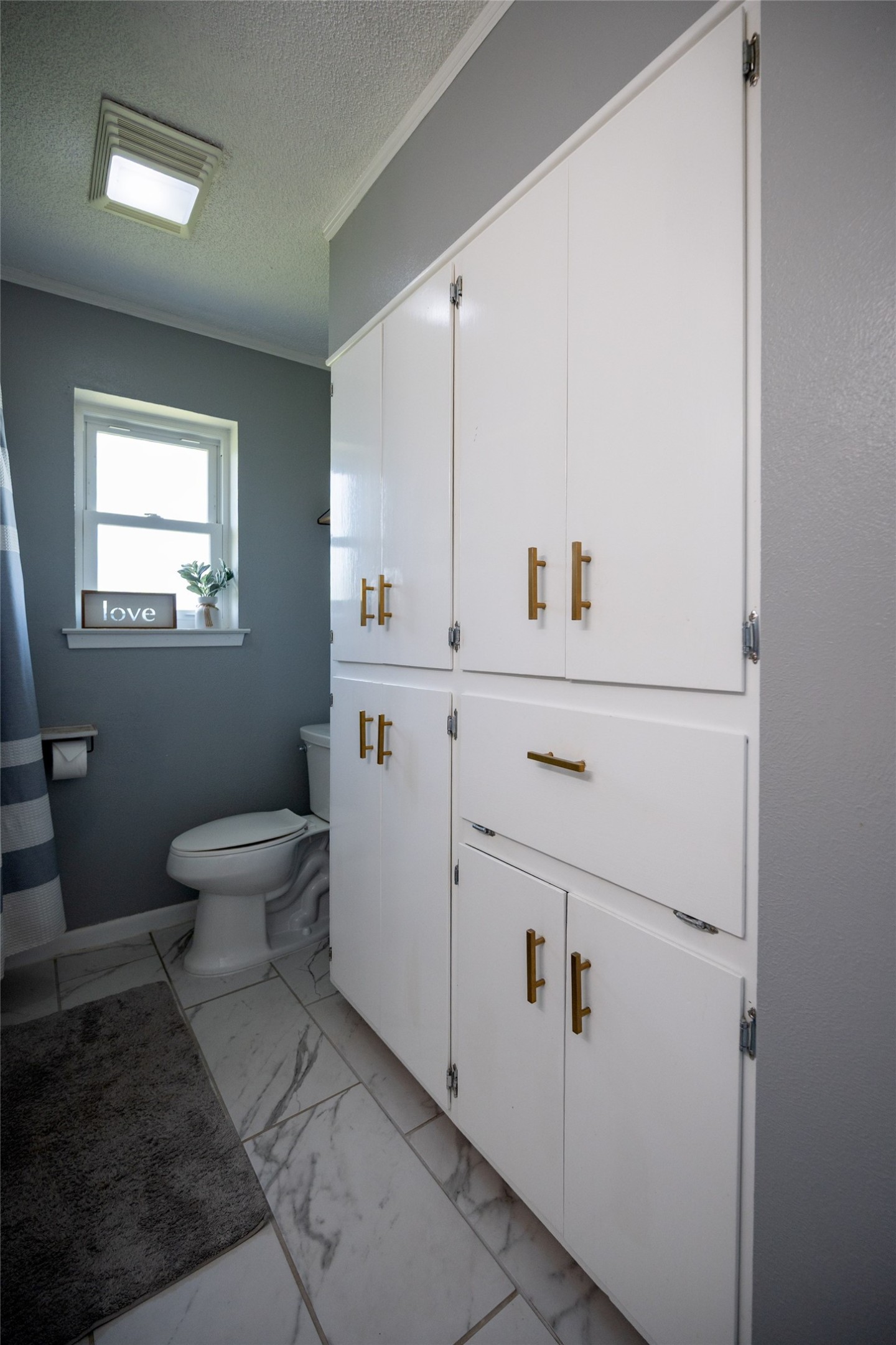 219 County Road 4800 Property Photo 40