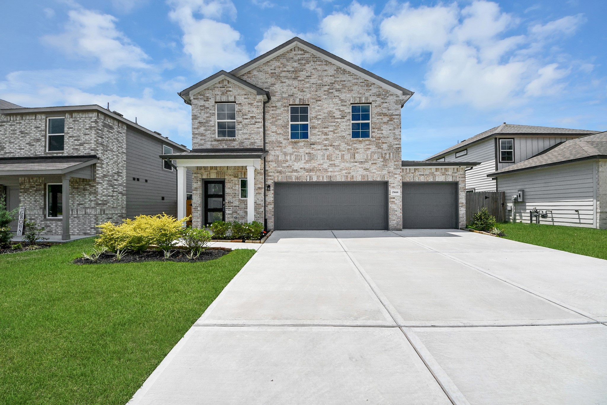 25666 Roy Rogers Road Property Photo 1