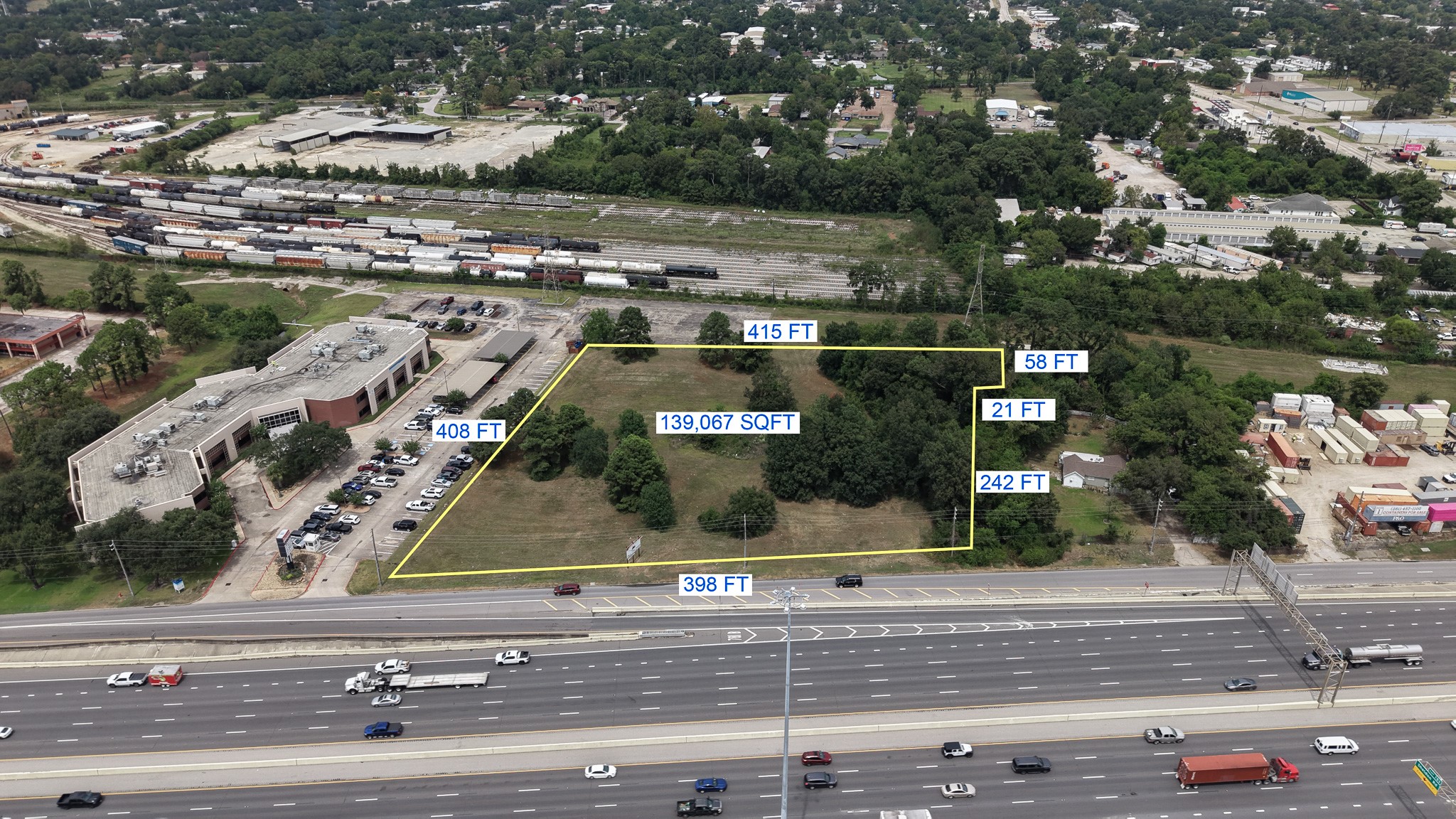 15201 Interstate 10 Highway Property Photo 1