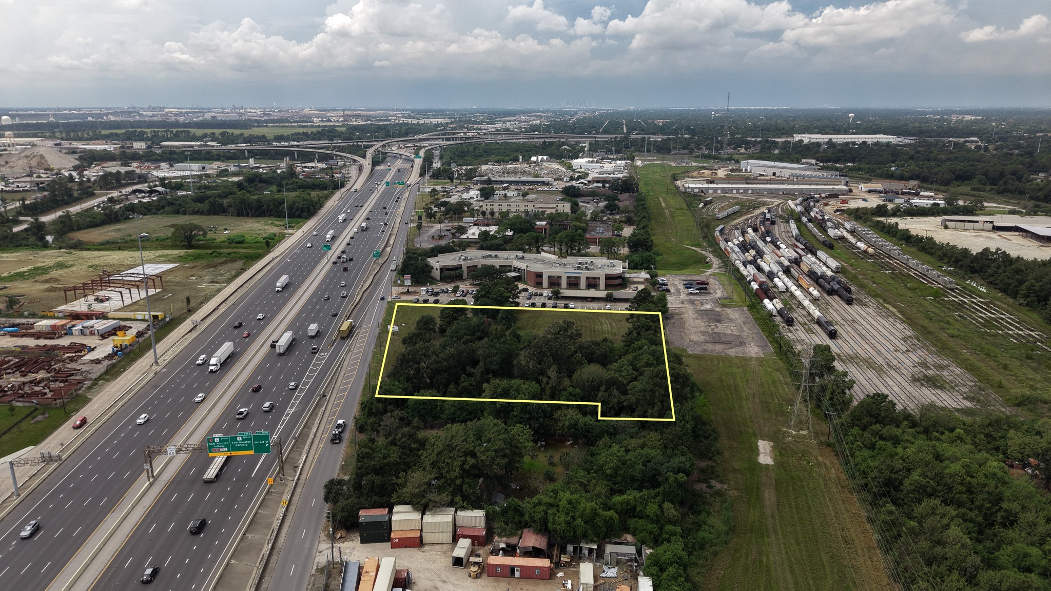 15201 Interstate 10 Highway Property Photo 16