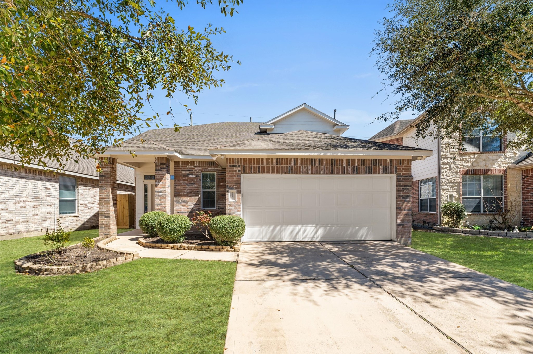 6503 Applewood Forest Drive Property Photo