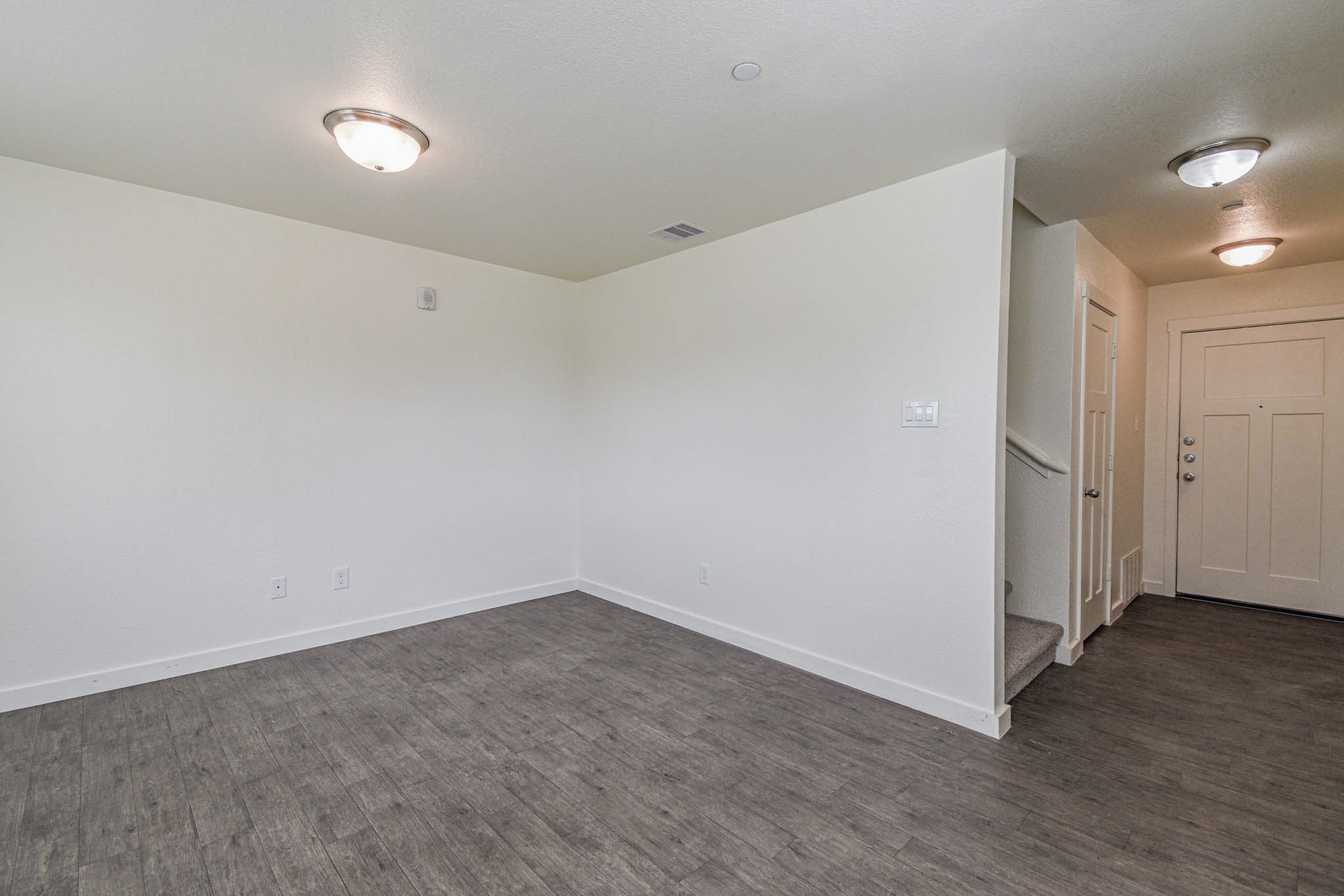 21155 Gosling Road 13c Property Photo 5