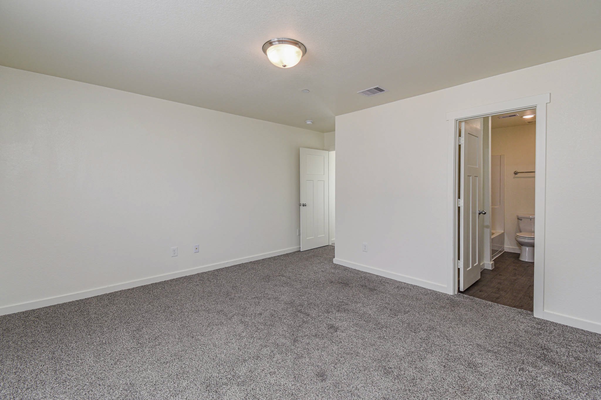 21155 Gosling Road 13c Property Photo 16