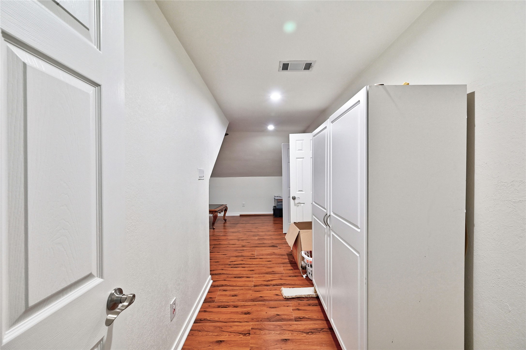 15461 Bedford Lane Property Photo 36