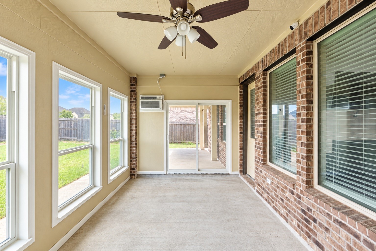28934 Canyon Oak Drive Property Photo 18