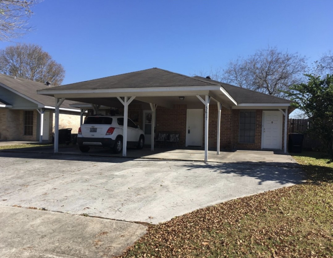 5617 Cripple Brook Court Property Photo 1