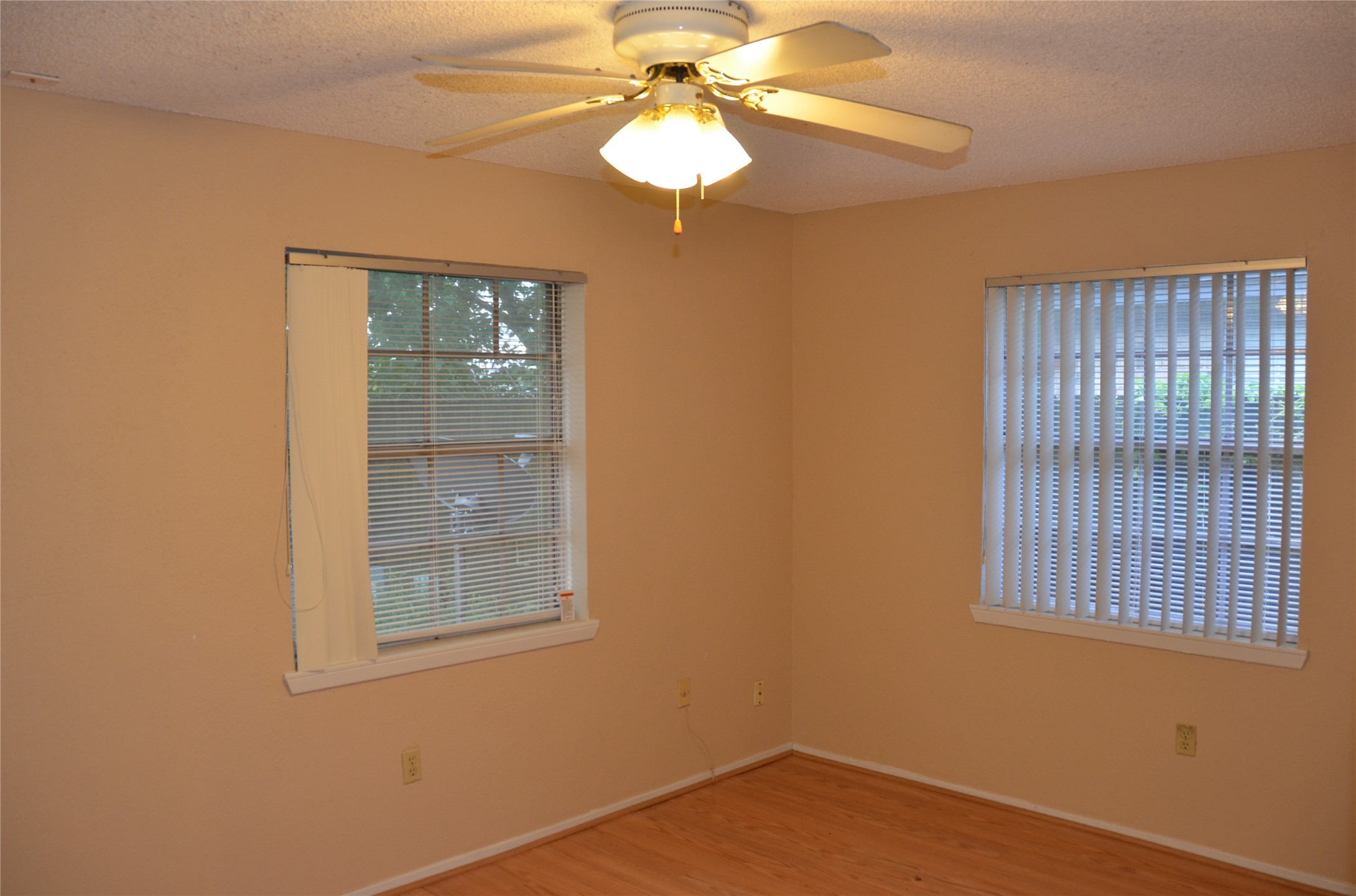 5617 Cripple Brook Court Property Photo 7