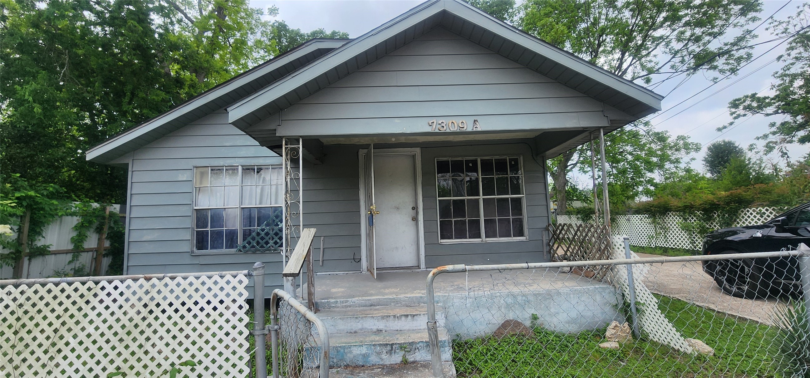7309 Lockwood Drive Property Photo 1