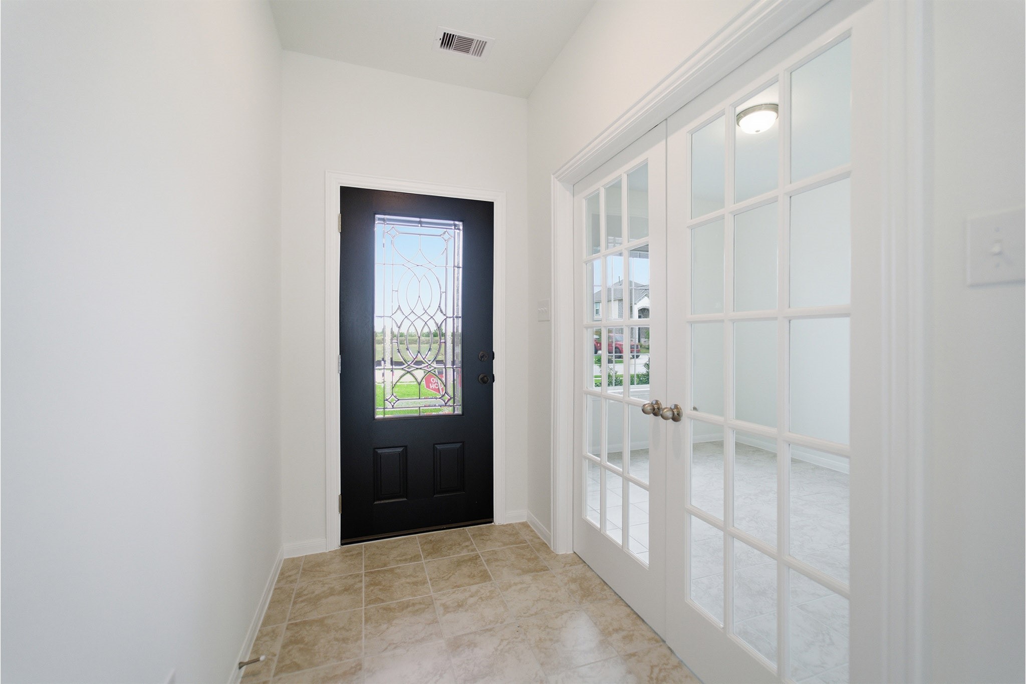 14309 Pine Cliffs Drive Property Photo 5
