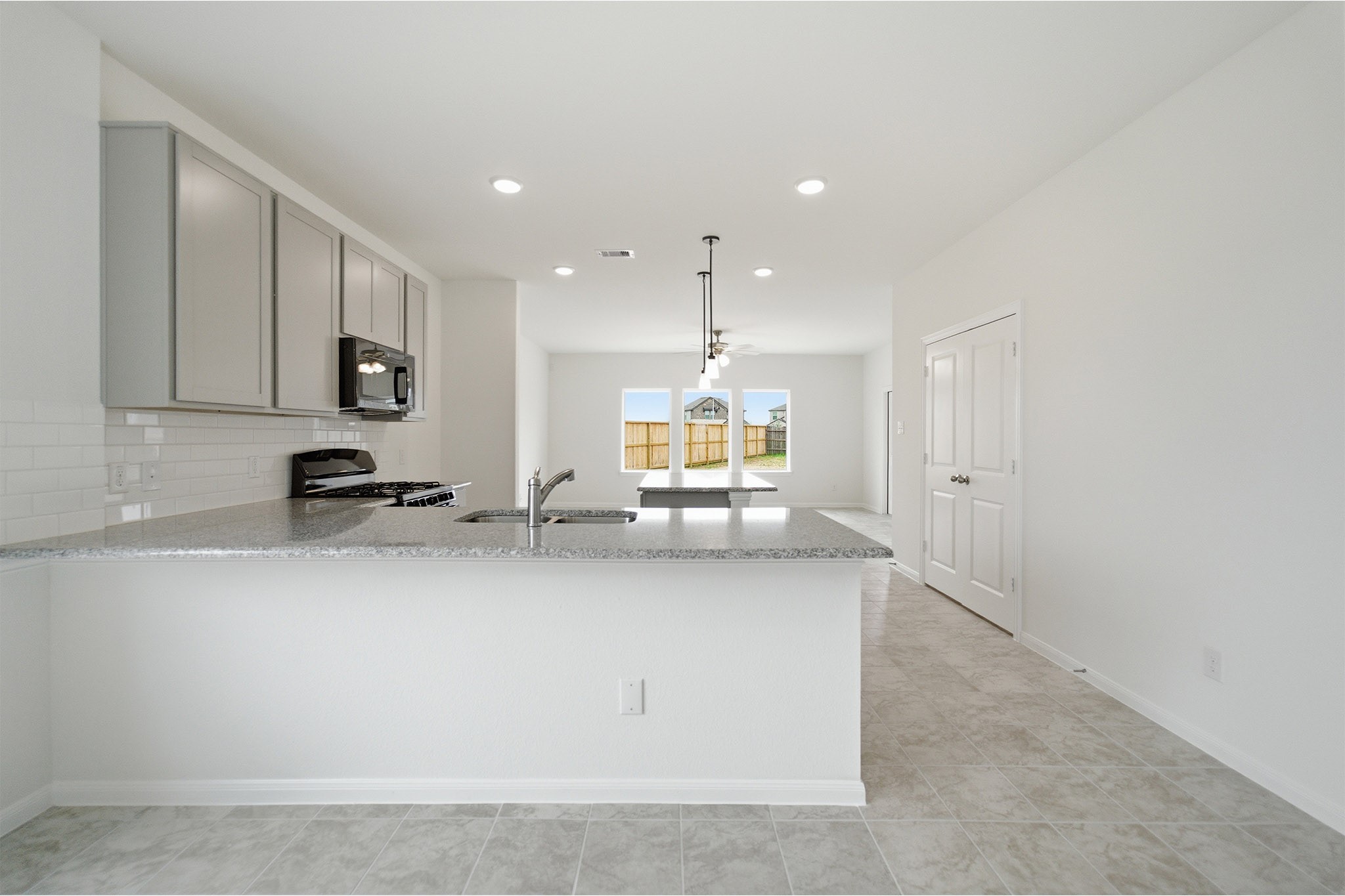 14309 Pine Cliffs Drive Property Photo 15