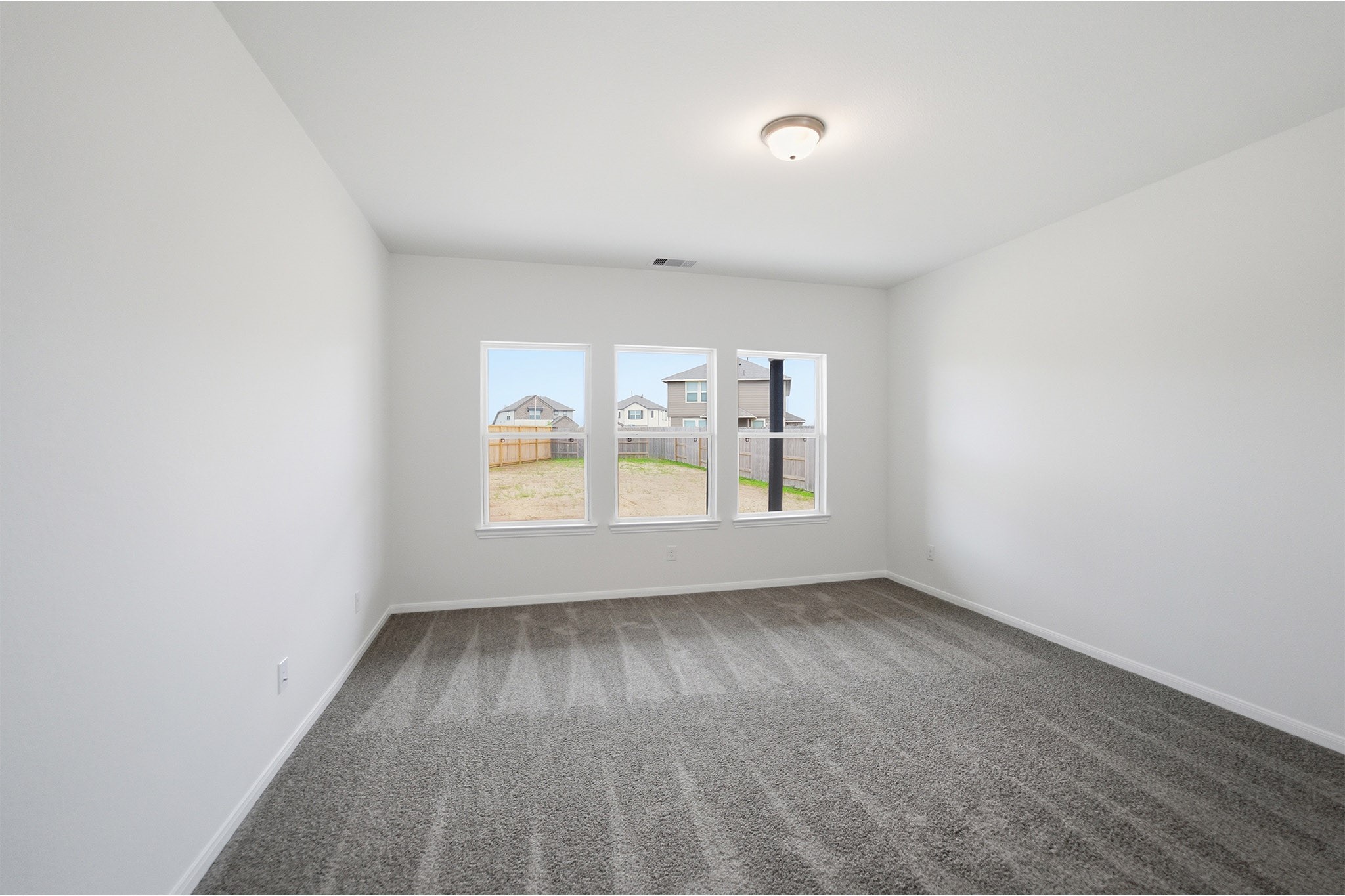 14309 Pine Cliffs Drive Property Photo 17