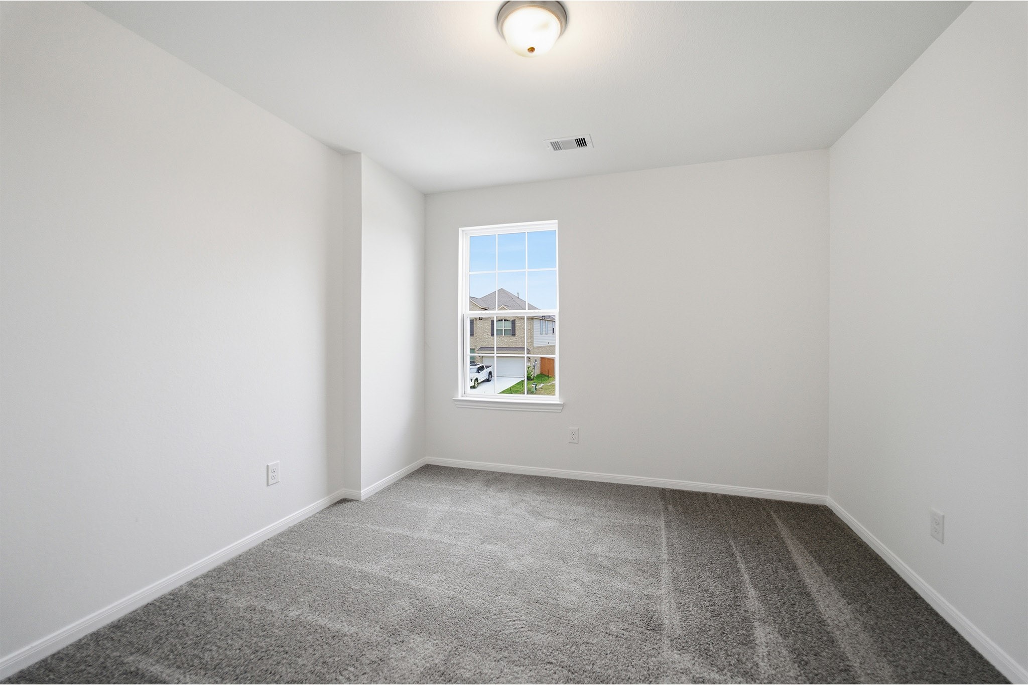 14309 Pine Cliffs Drive Property Photo 24