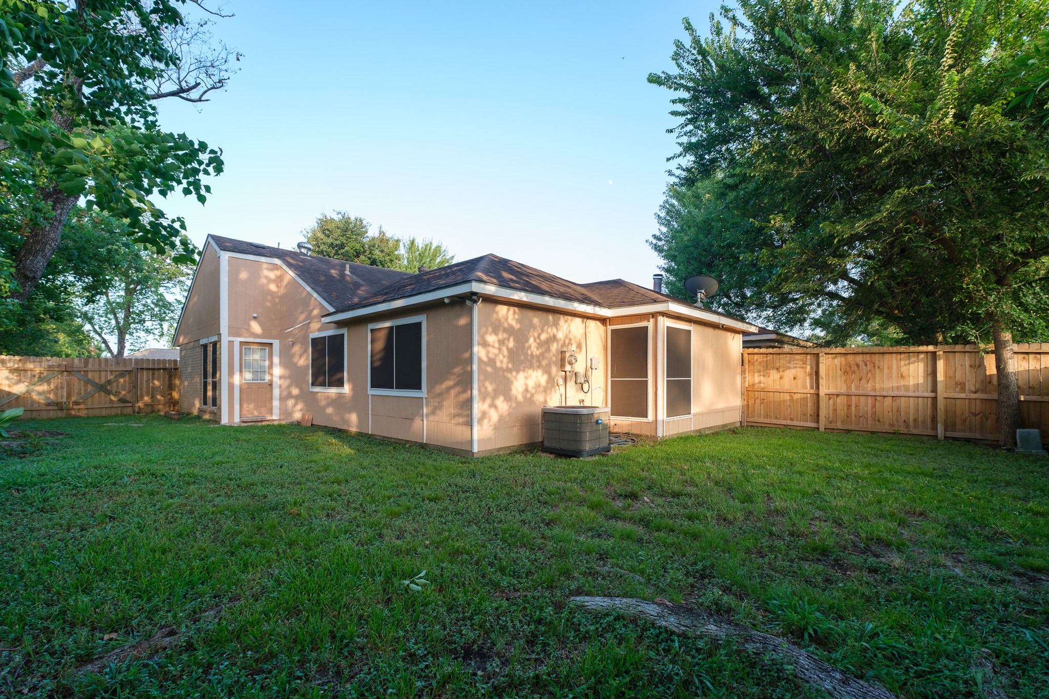 7521 Brookleaf Drive Property Photo 12