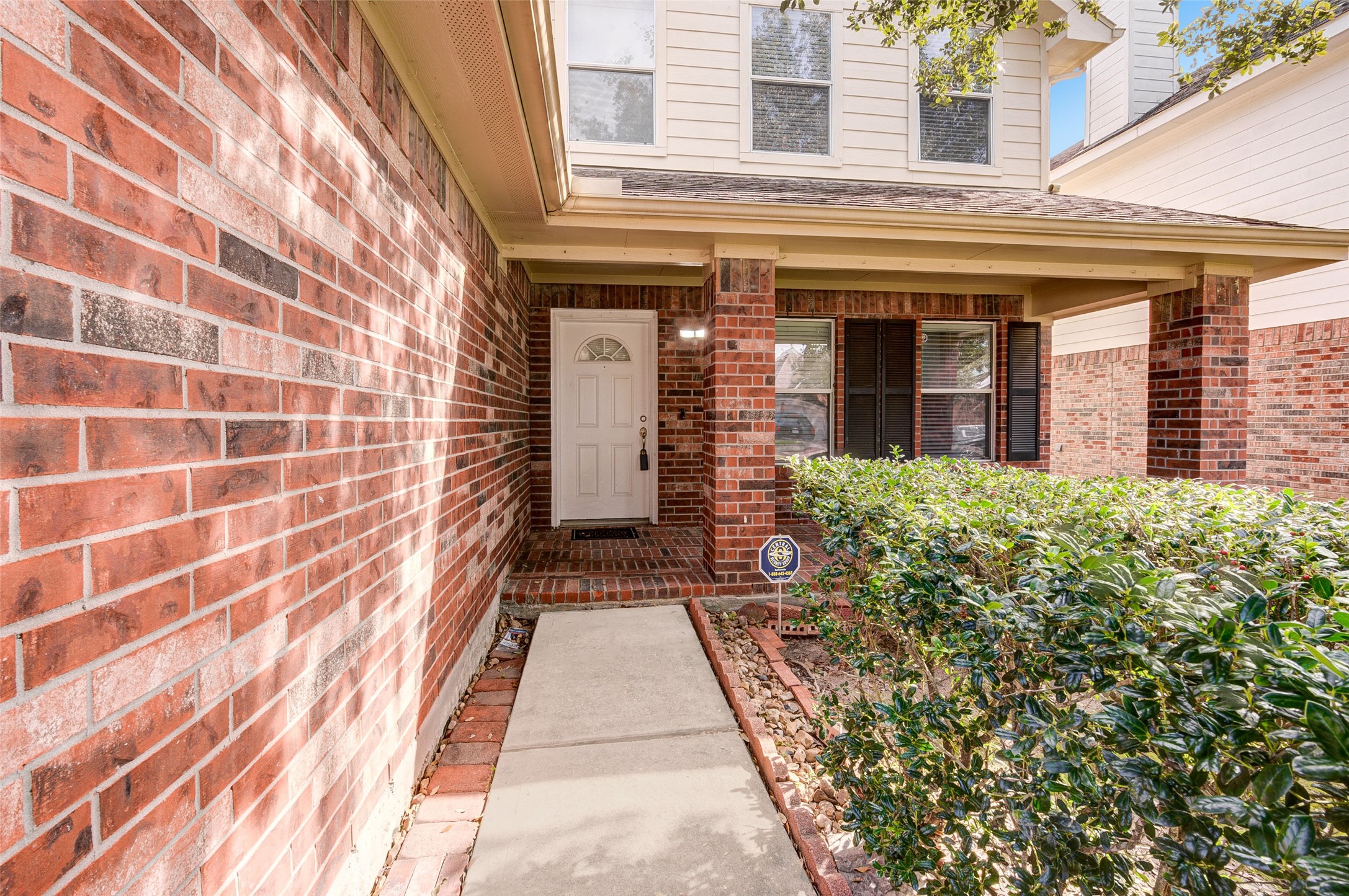 2715 Eros Lane Property Photo 2