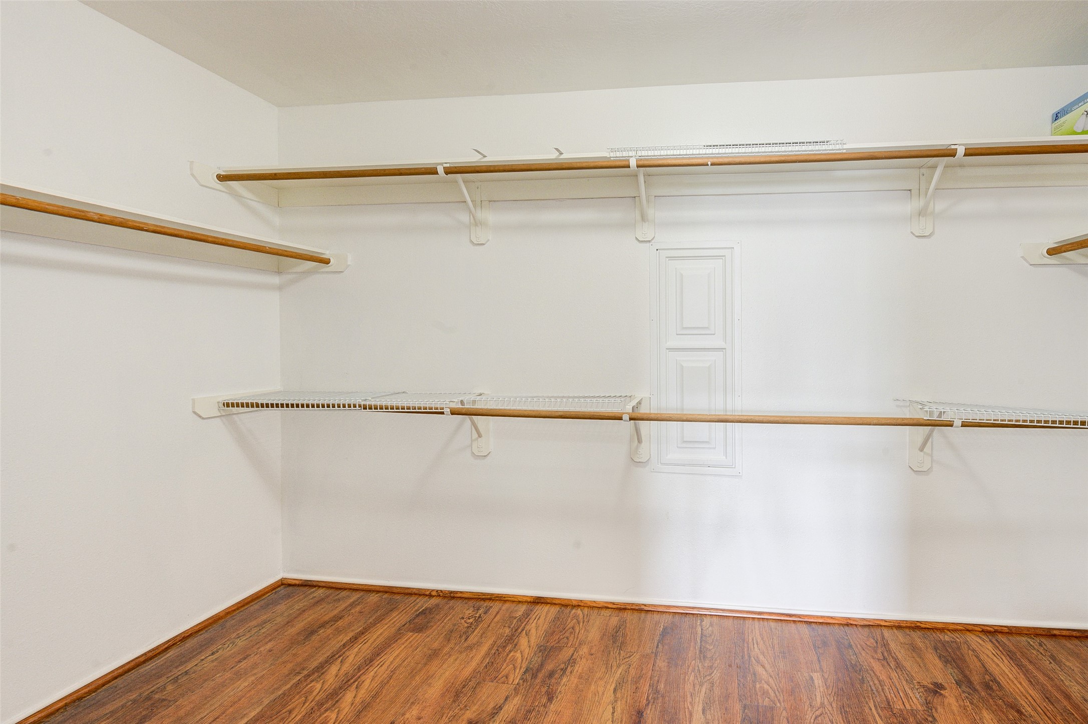 2715 Eros Lane Property Photo 22