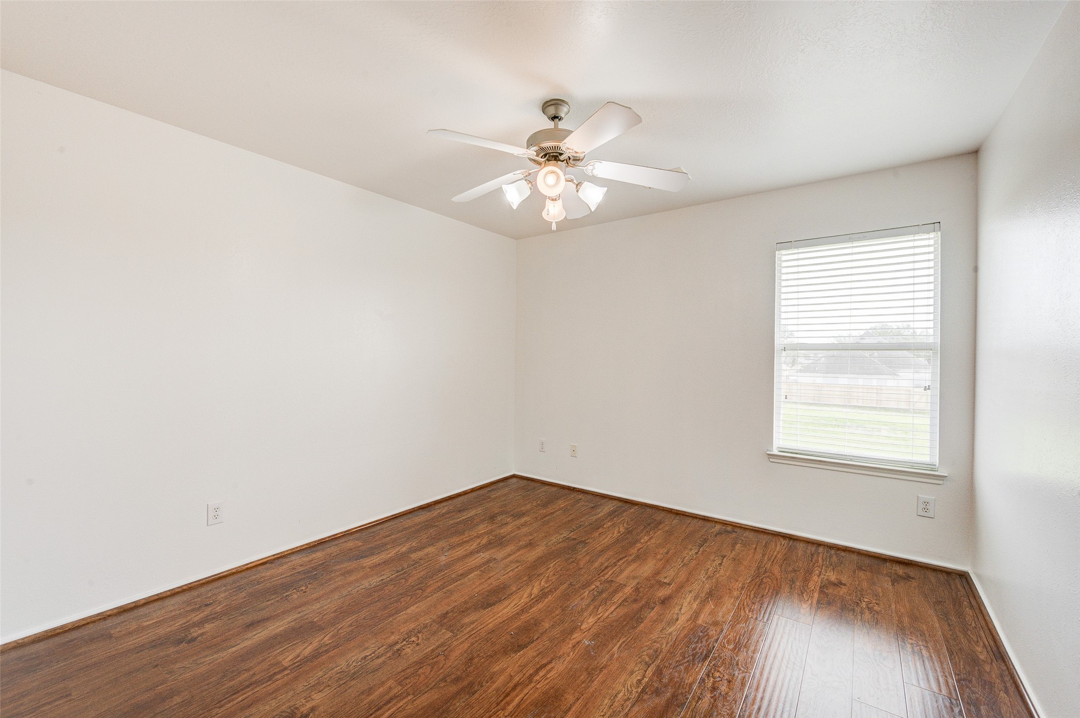 2715 Eros Lane Property Photo 27