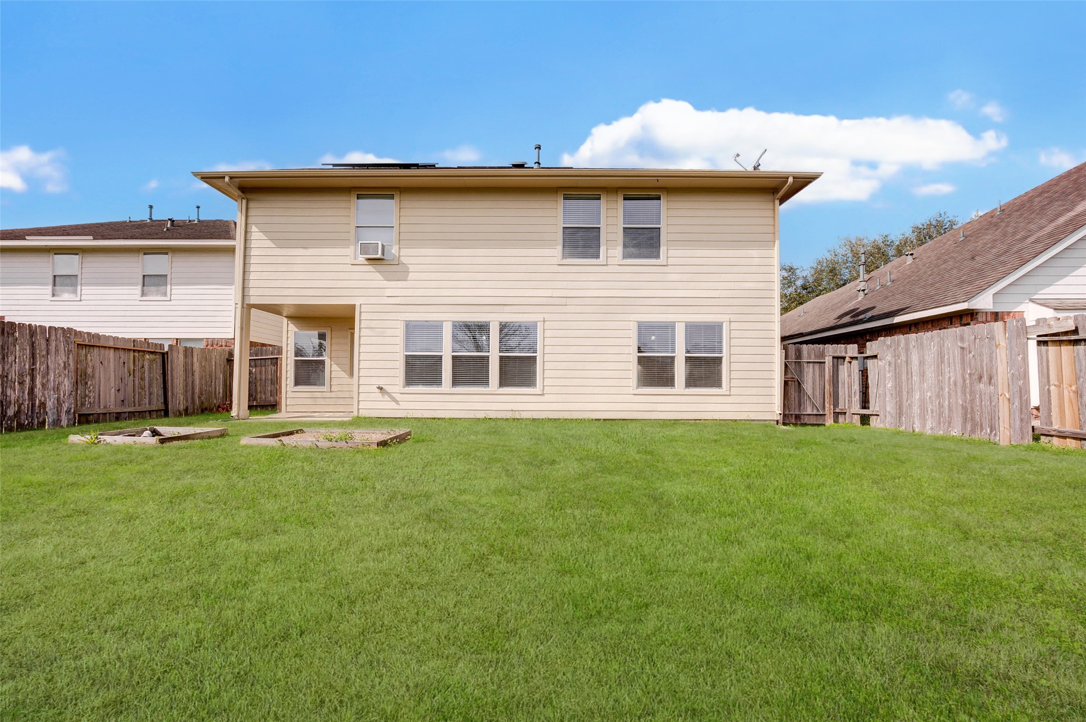 2715 Eros Lane Property Photo 36