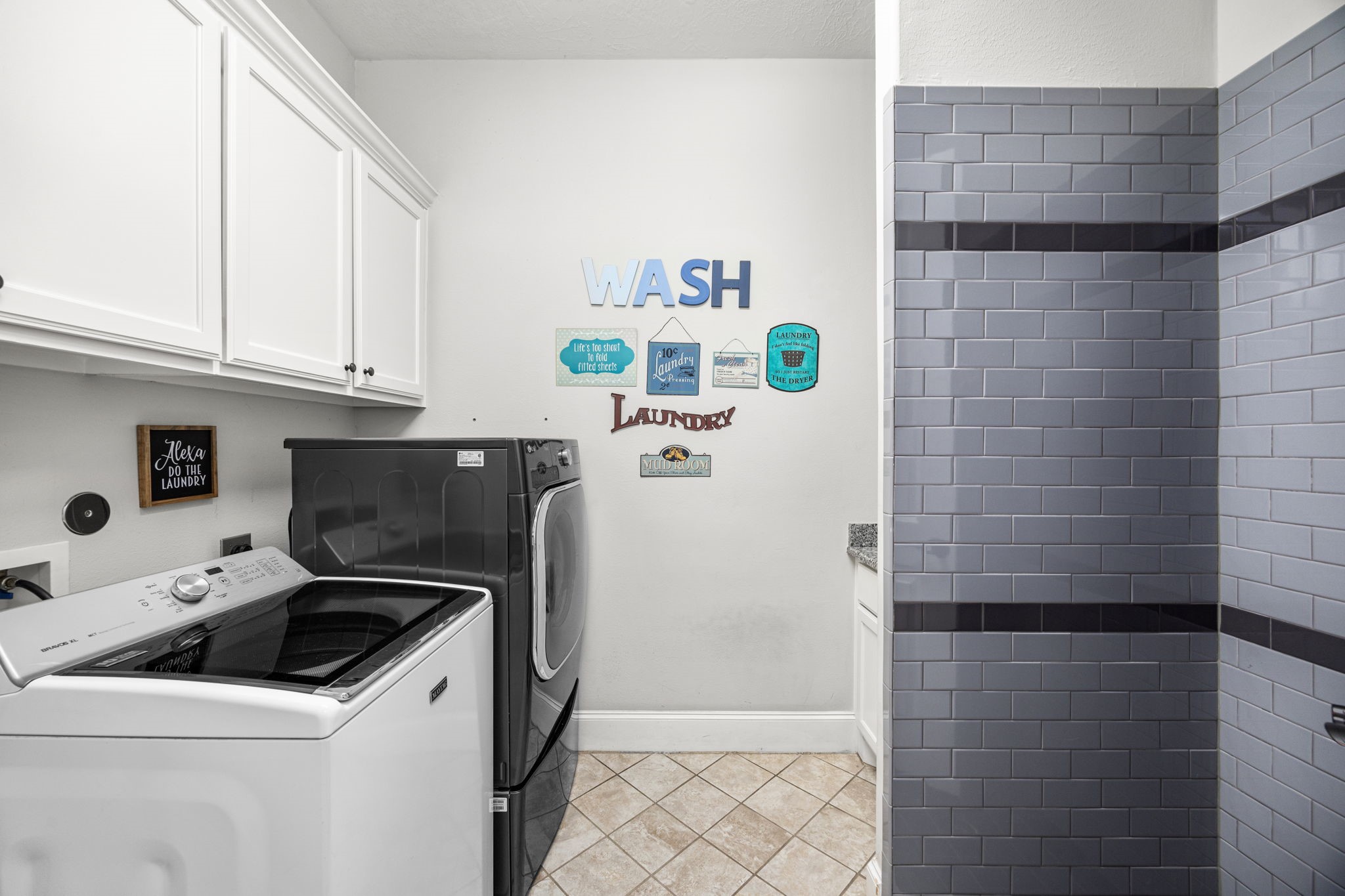 11418 Lazarro Lane Property Photo 20