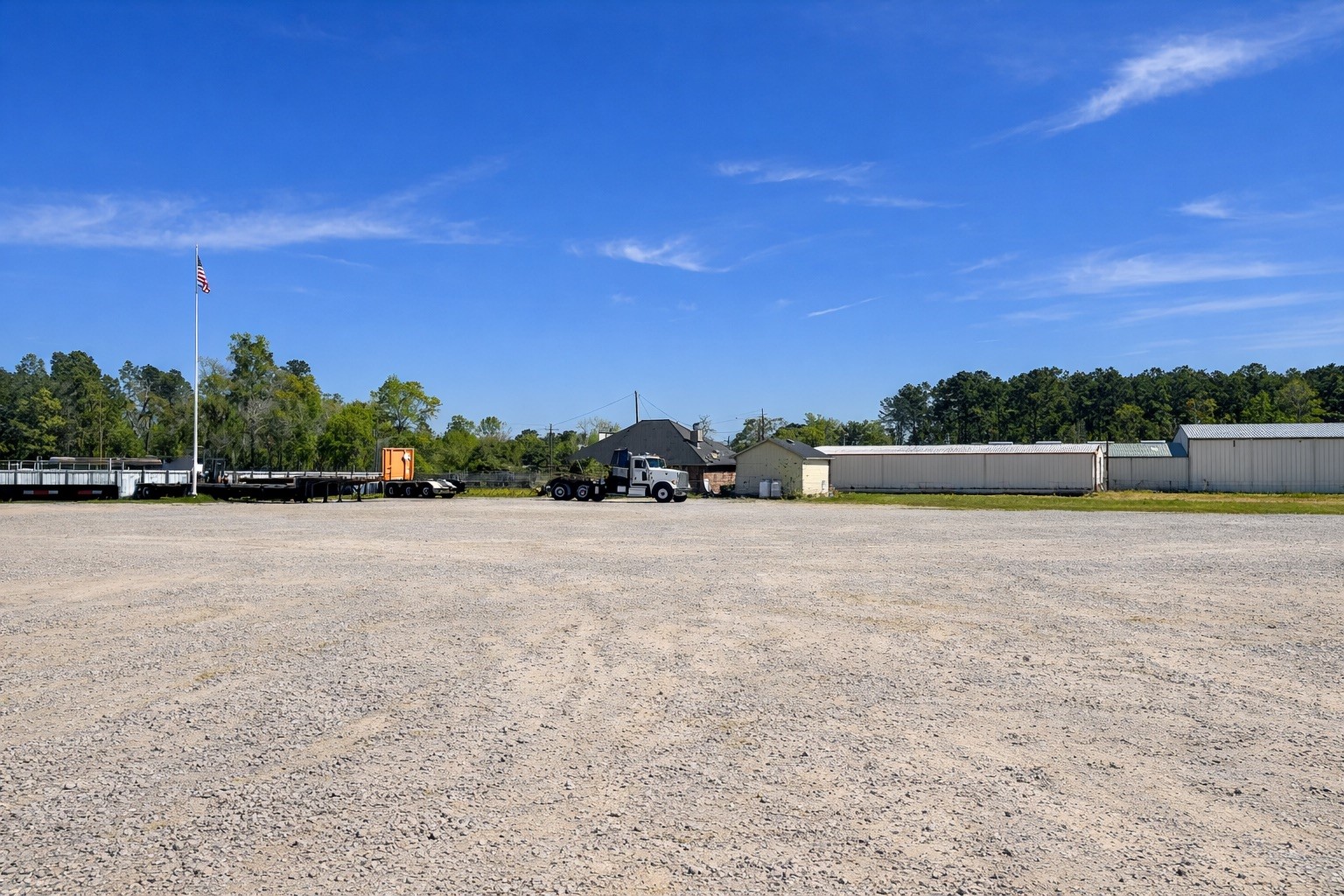 13046 Tx-105 Property Photo 6