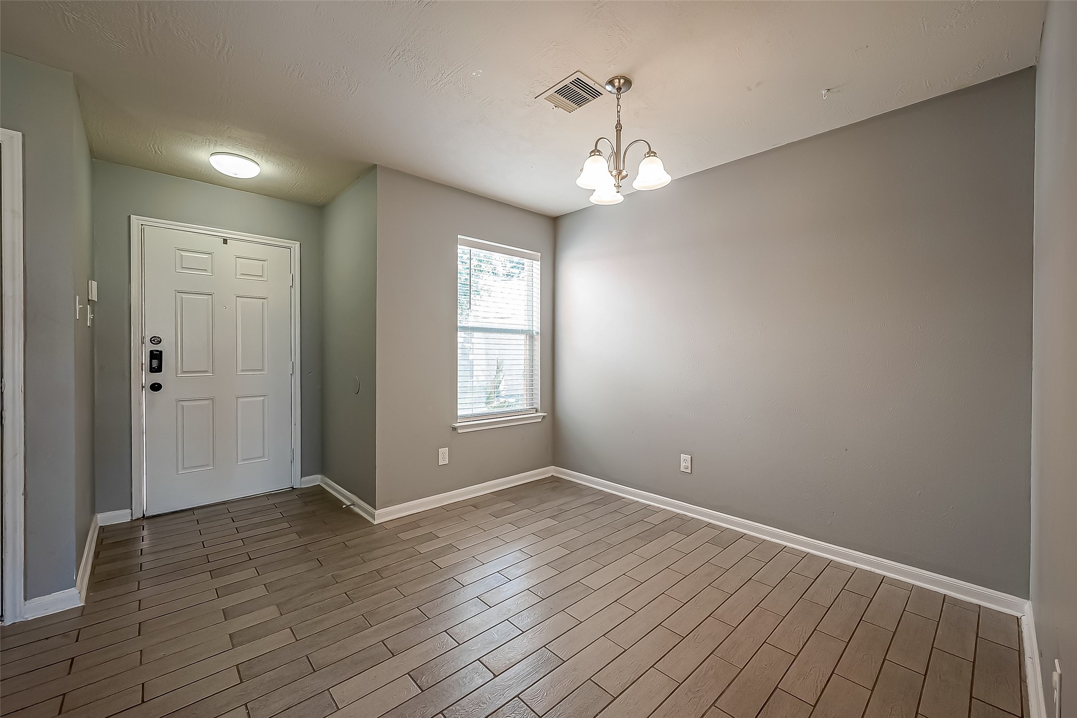 19127 Saddleville Mills Lane Property Photo 4