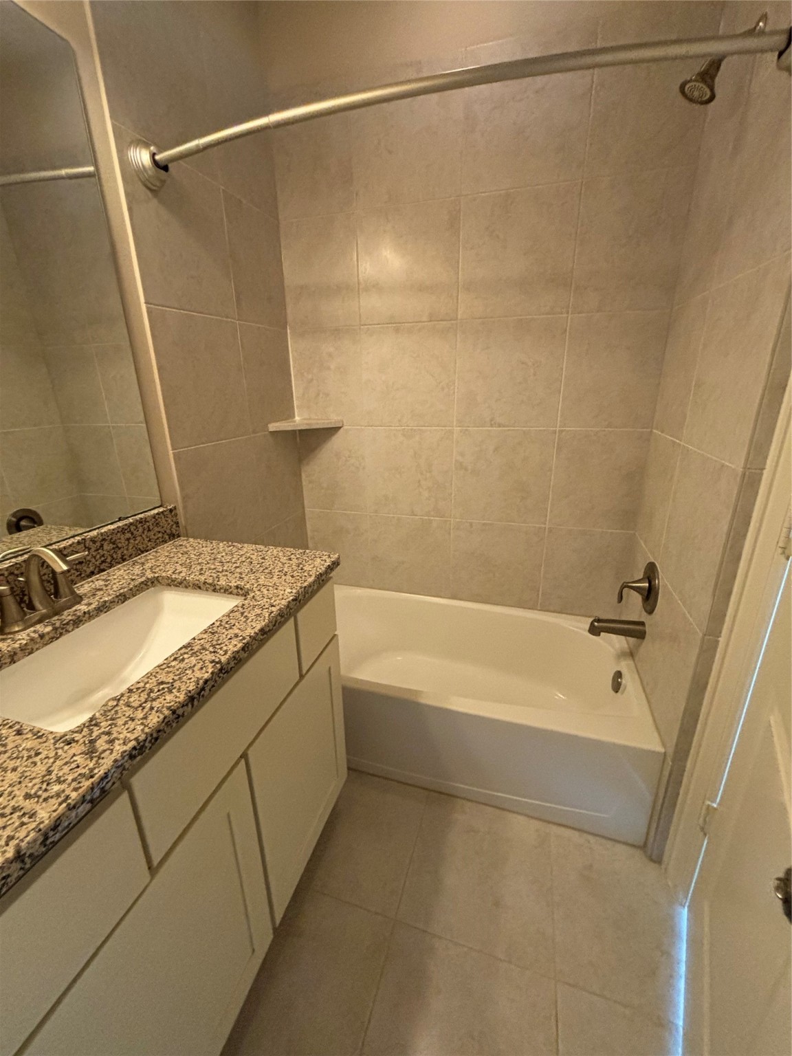 5413 Larkin Street Property Photo 27