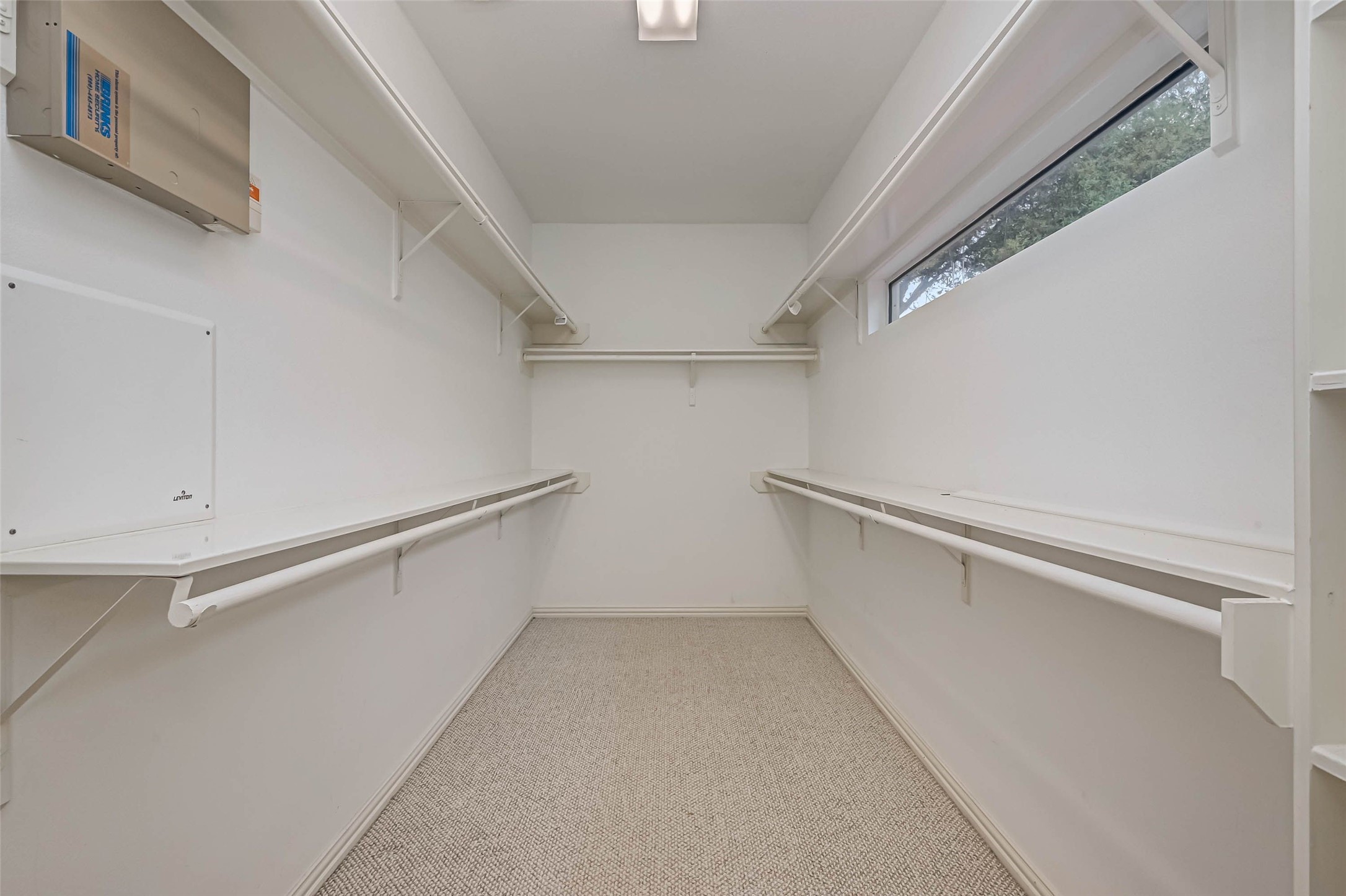 22714 Blenfield Property Photo 12