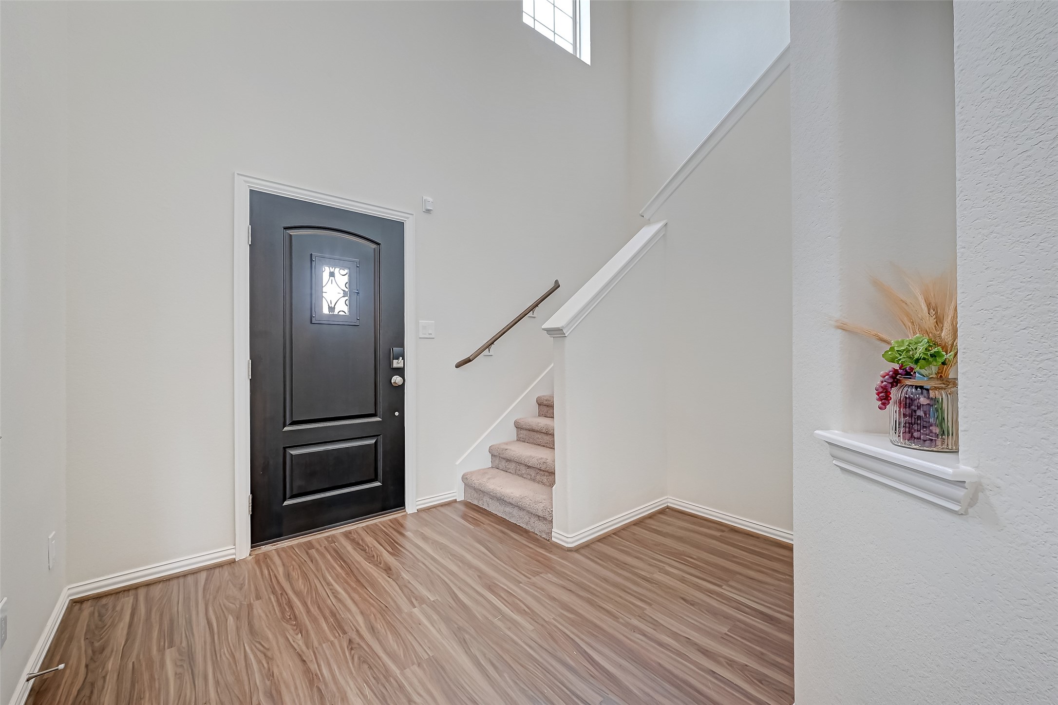 30822 Lake Spur Manor Property Photo 7