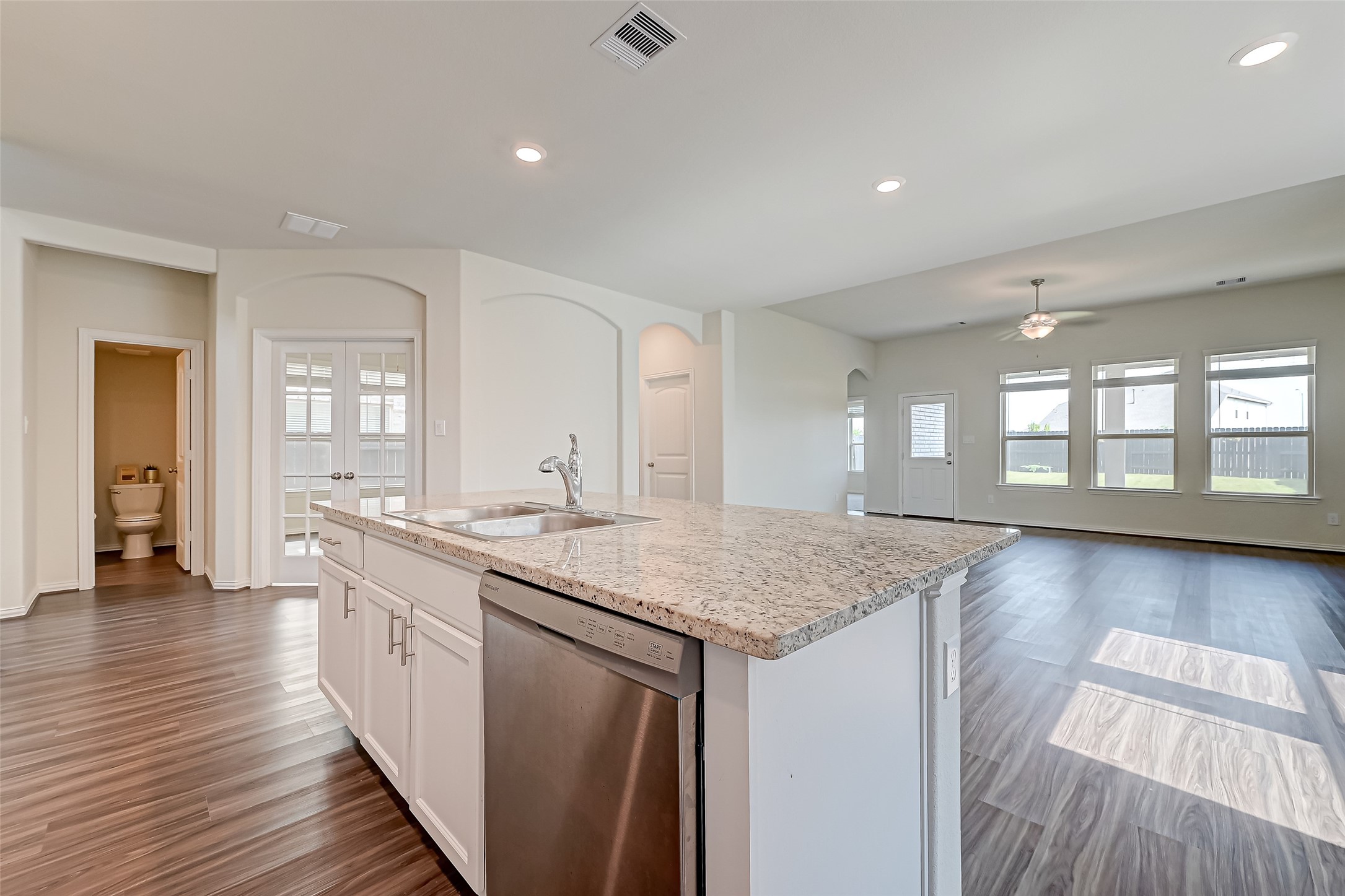30822 Lake Spur Manor Property Photo 27