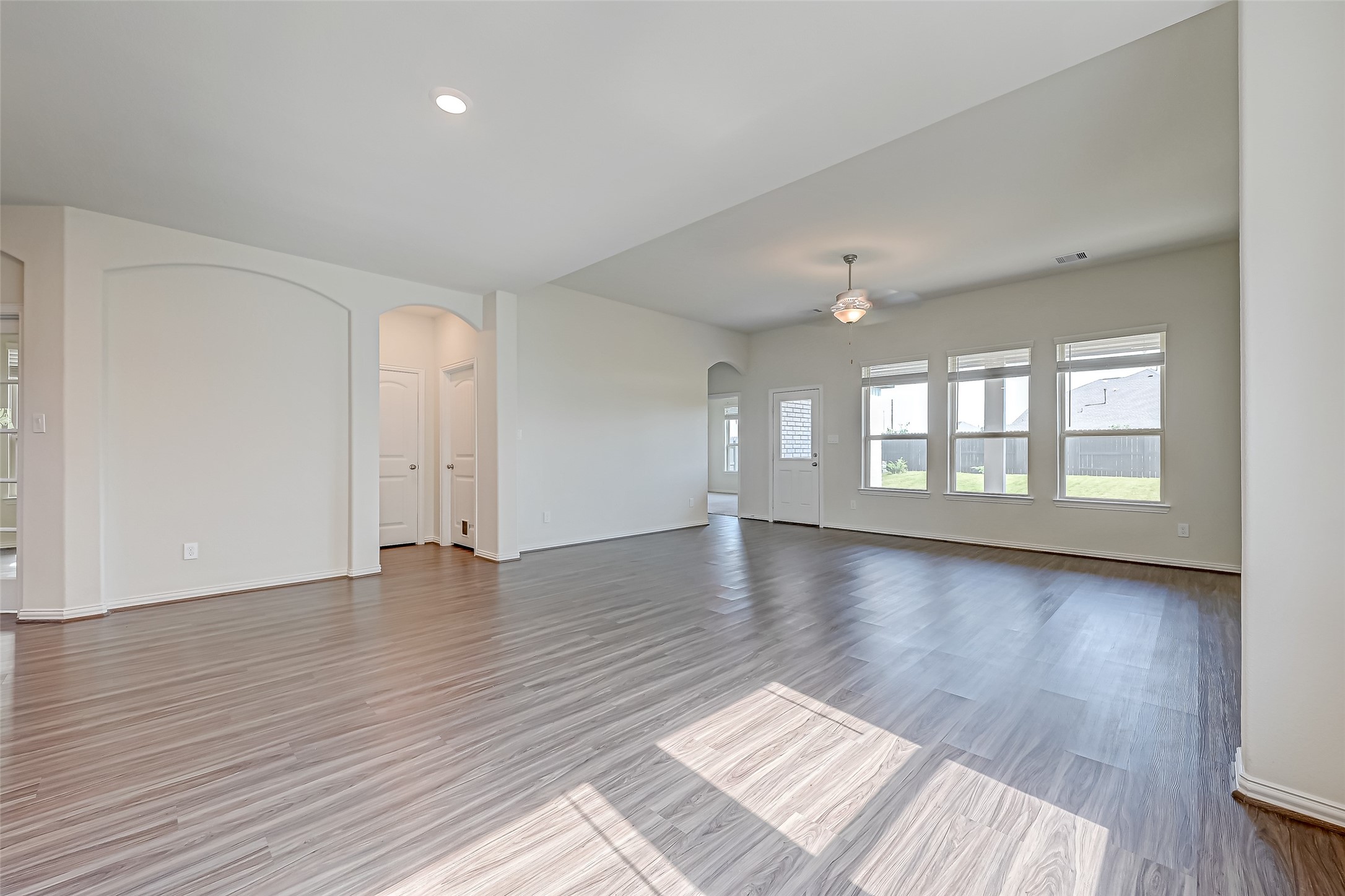 30822 Lake Spur Manor Property Photo 29