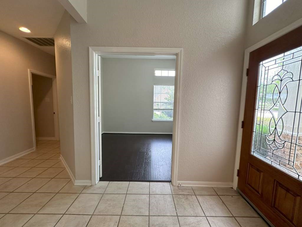 7203 Welshwood Lane Property Photo 6