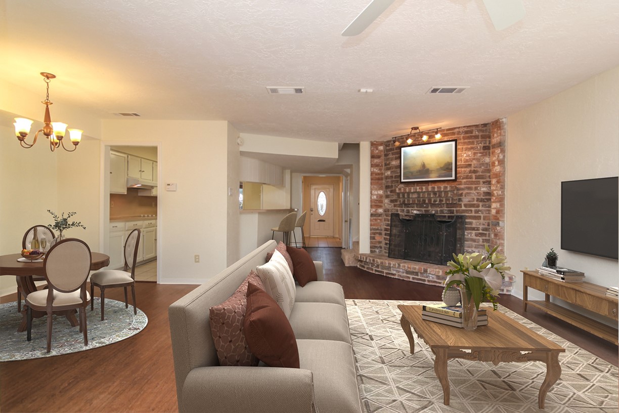 14209 Lost Meadow Lane Property Photo 2