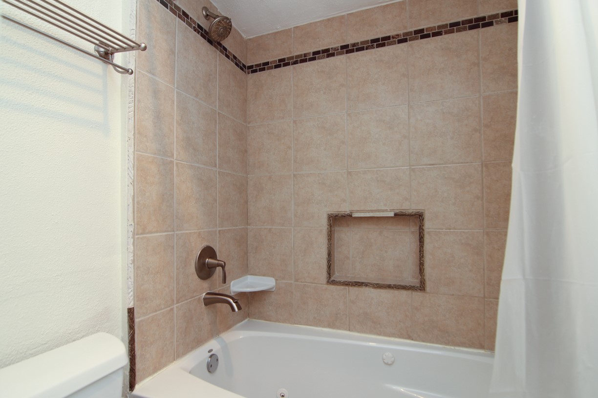14209 Lost Meadow Lane Property Photo 11