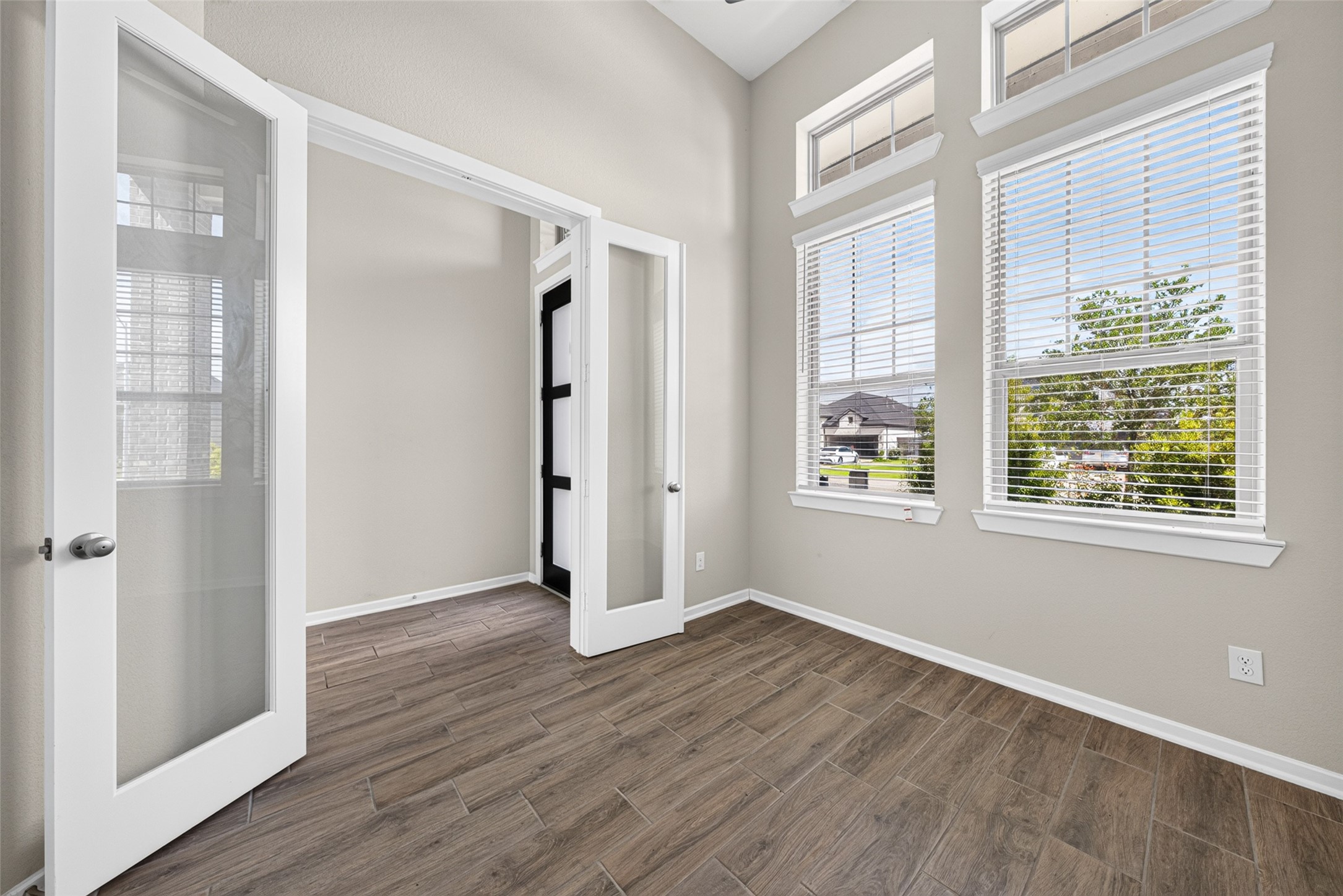 29627 Mahogany View Lane Property Photo 7