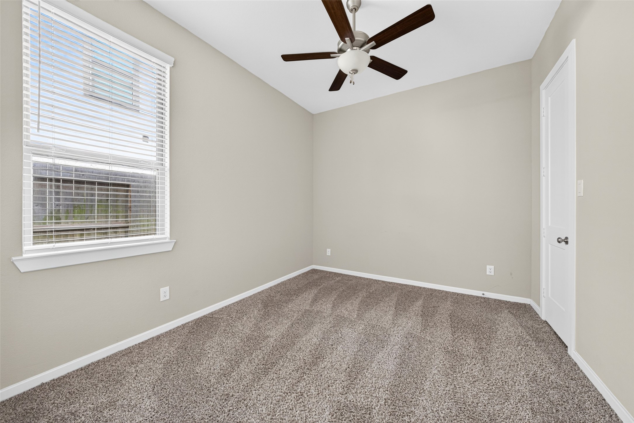 29627 Mahogany View Lane Property Photo 39