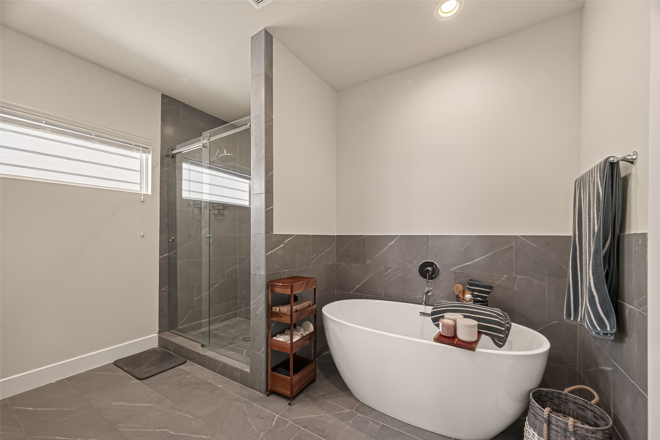 5912 Haring Lane Property Photo 10