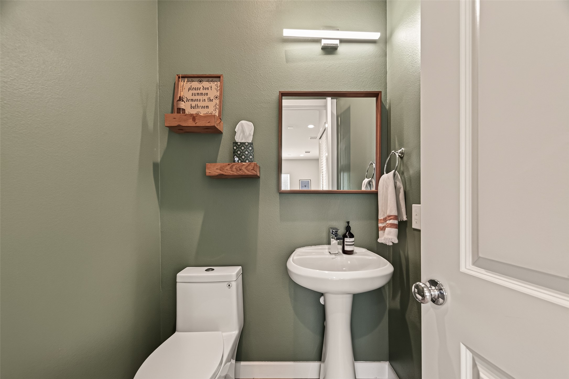 5912 Haring Lane Property Photo 17