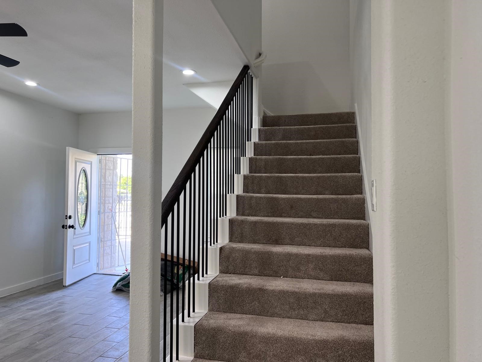 9210 Martell Street Property Photo 11