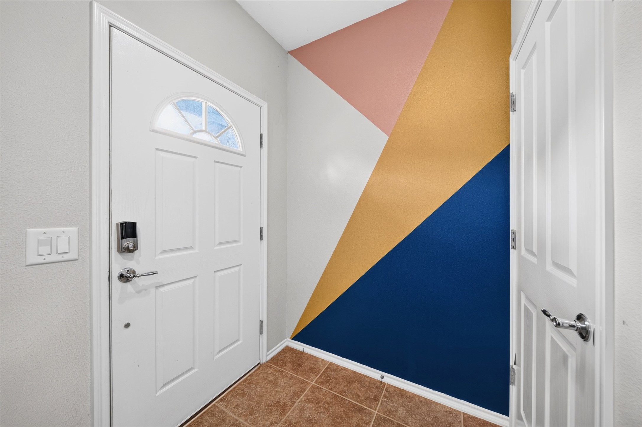 13600 Breton Ridge Street 17d Property Photo 3