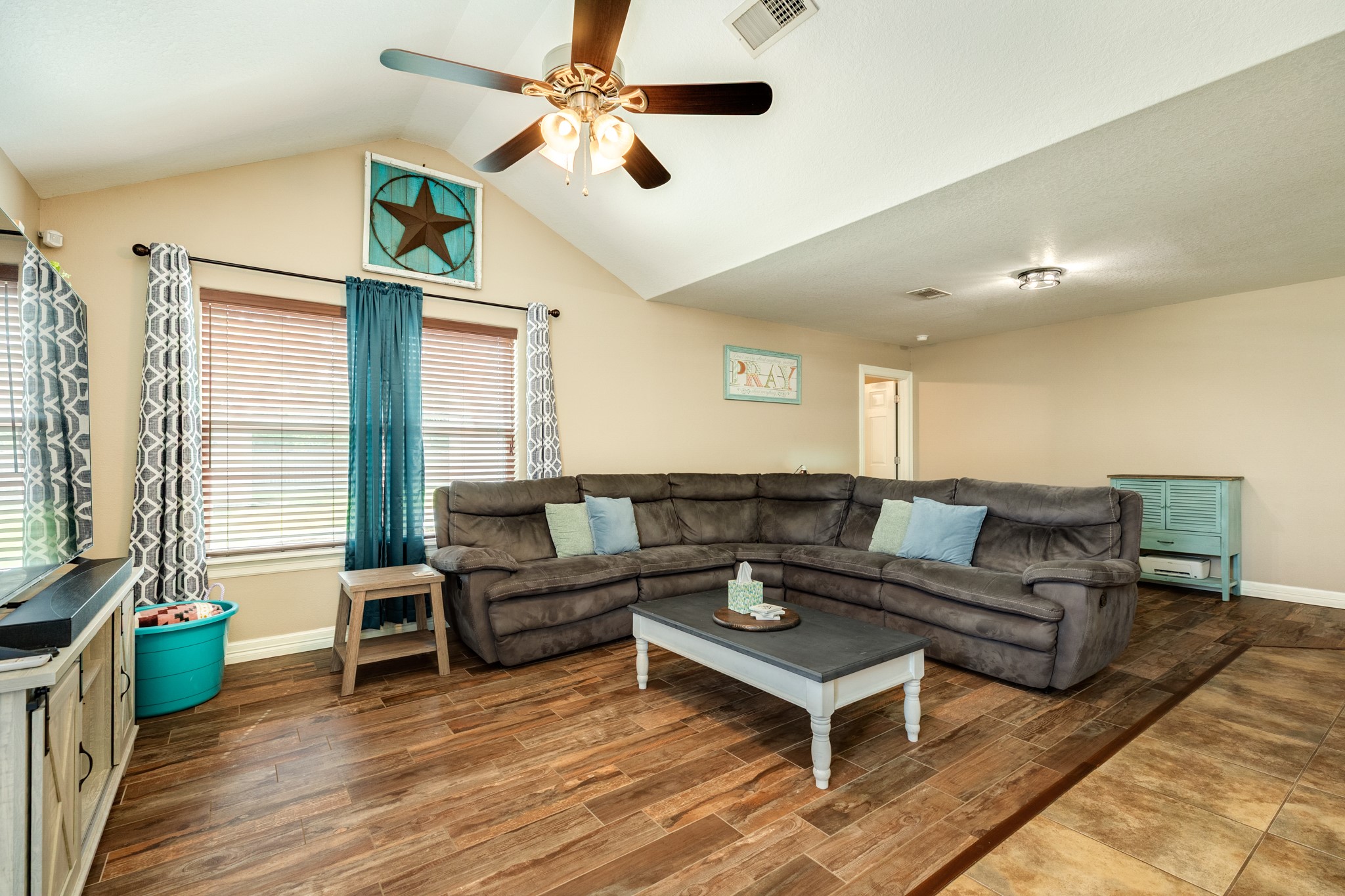 6108 Fox Ridge Drive Property Photo 8