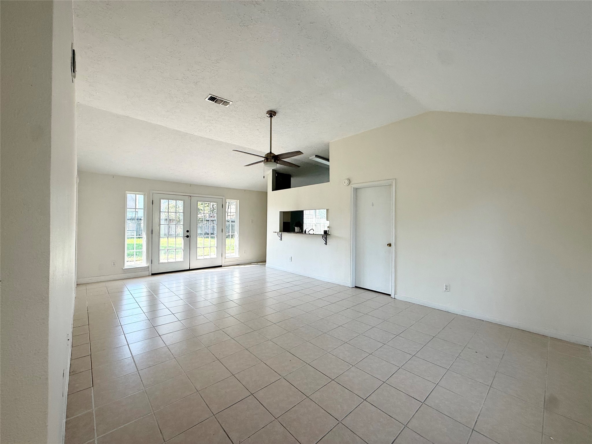 9838 Golden Eagle Street Property Photo 8