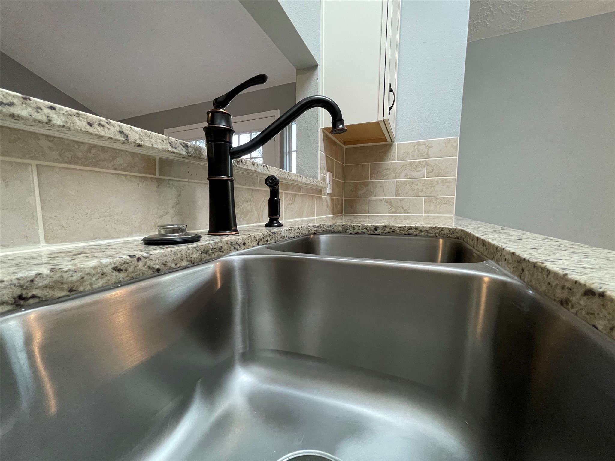 9838 Golden Eagle Street Property Photo 22