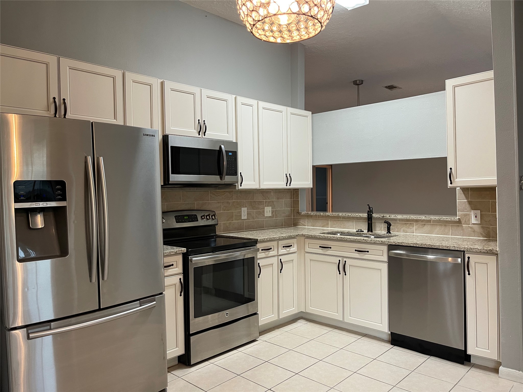 9838 Golden Eagle Street Property Photo 24