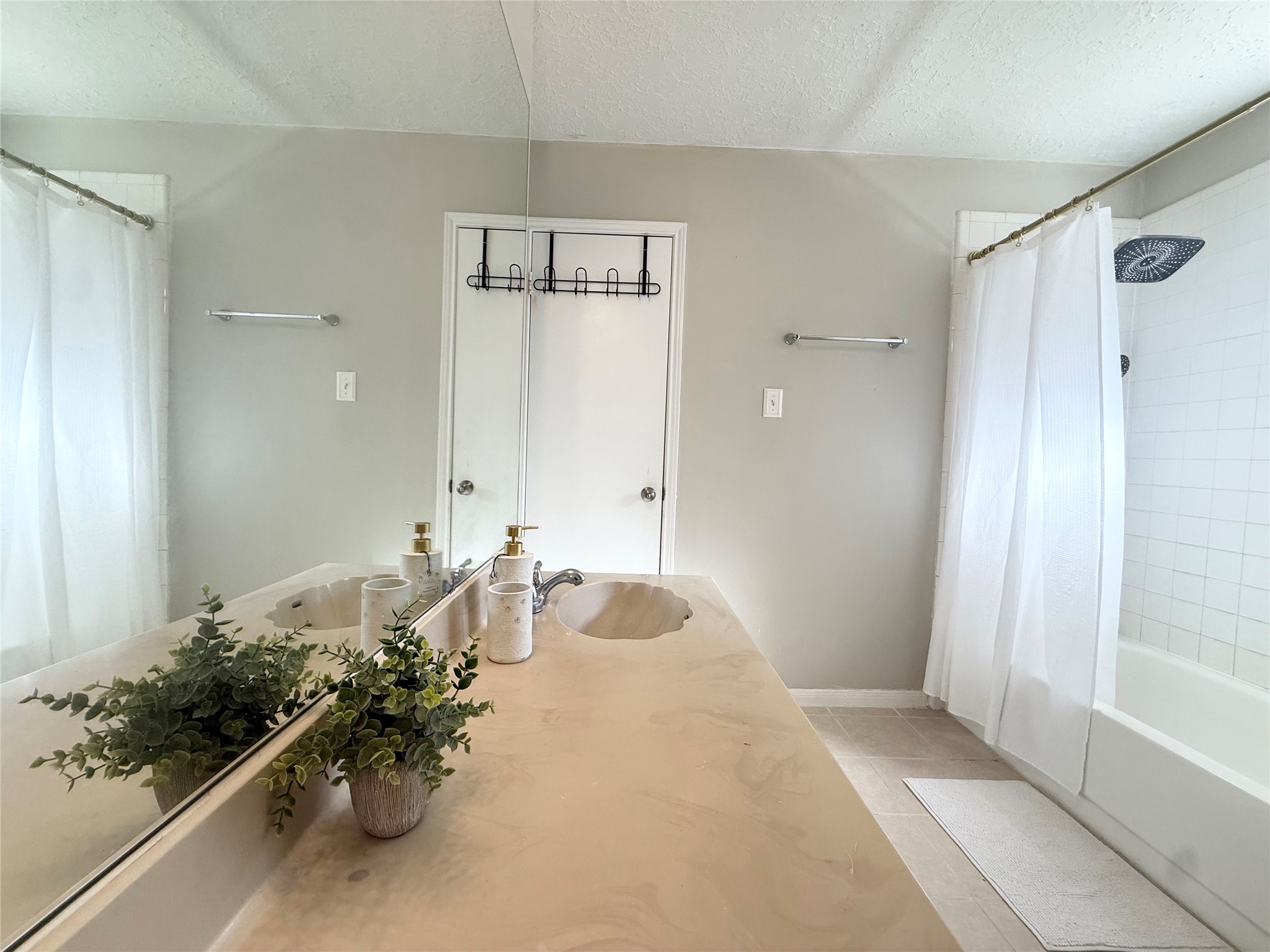 9838 Golden Eagle Street Property Photo 34