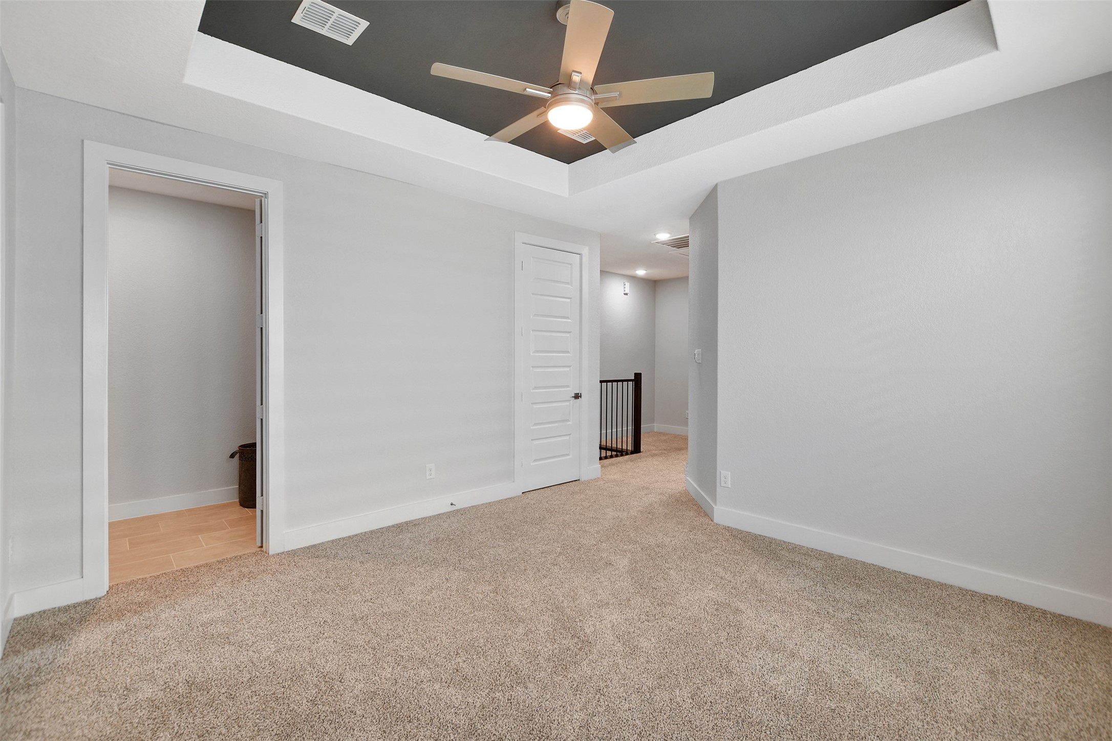 119 E 43rd Street B Property Photo 20