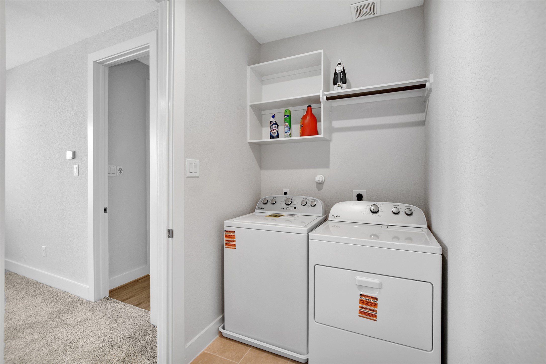 119 E 43rd Street B Property Photo 21