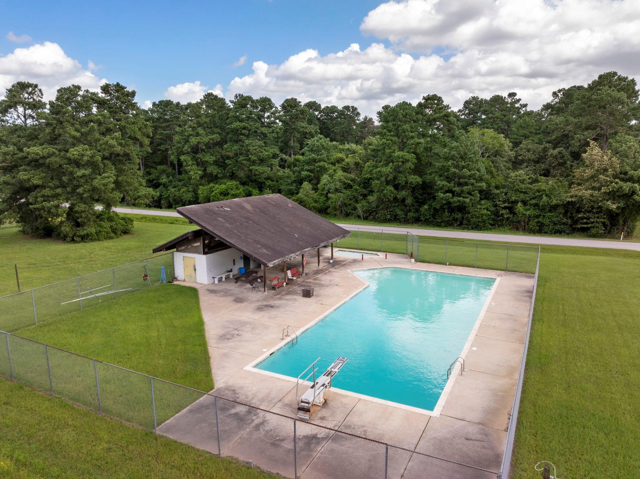 26214 Country Hollow Street Property Photo 33