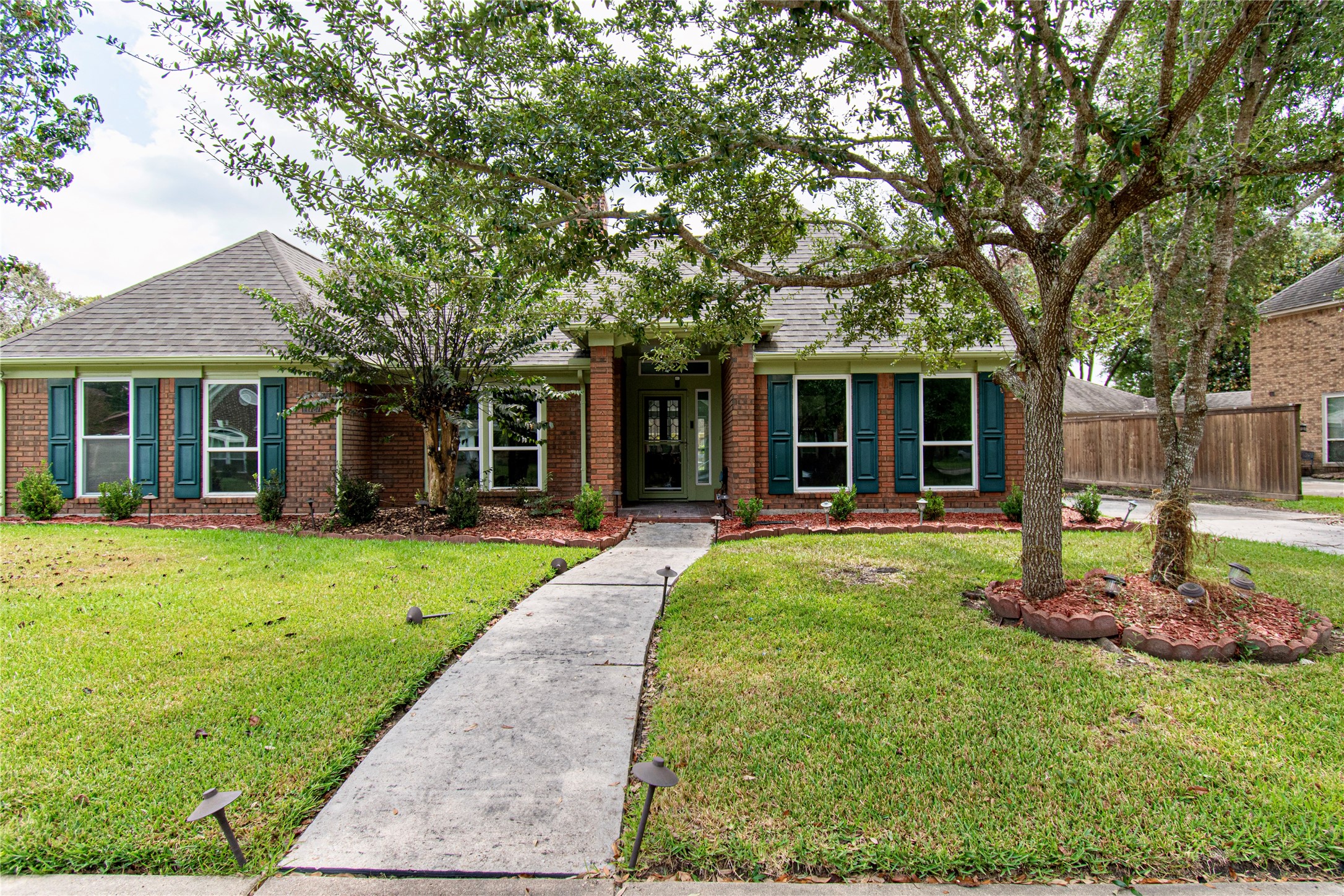 11727 Mighty Redwood Drive Property Photo 1