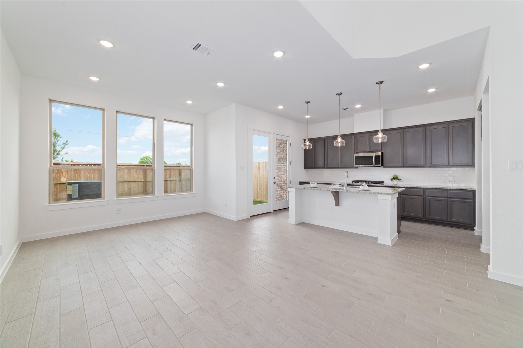 6559 Scarlet Pond Lane Property Photo 7