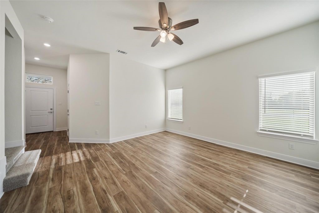 408 W Marlin Street Property Photo 5