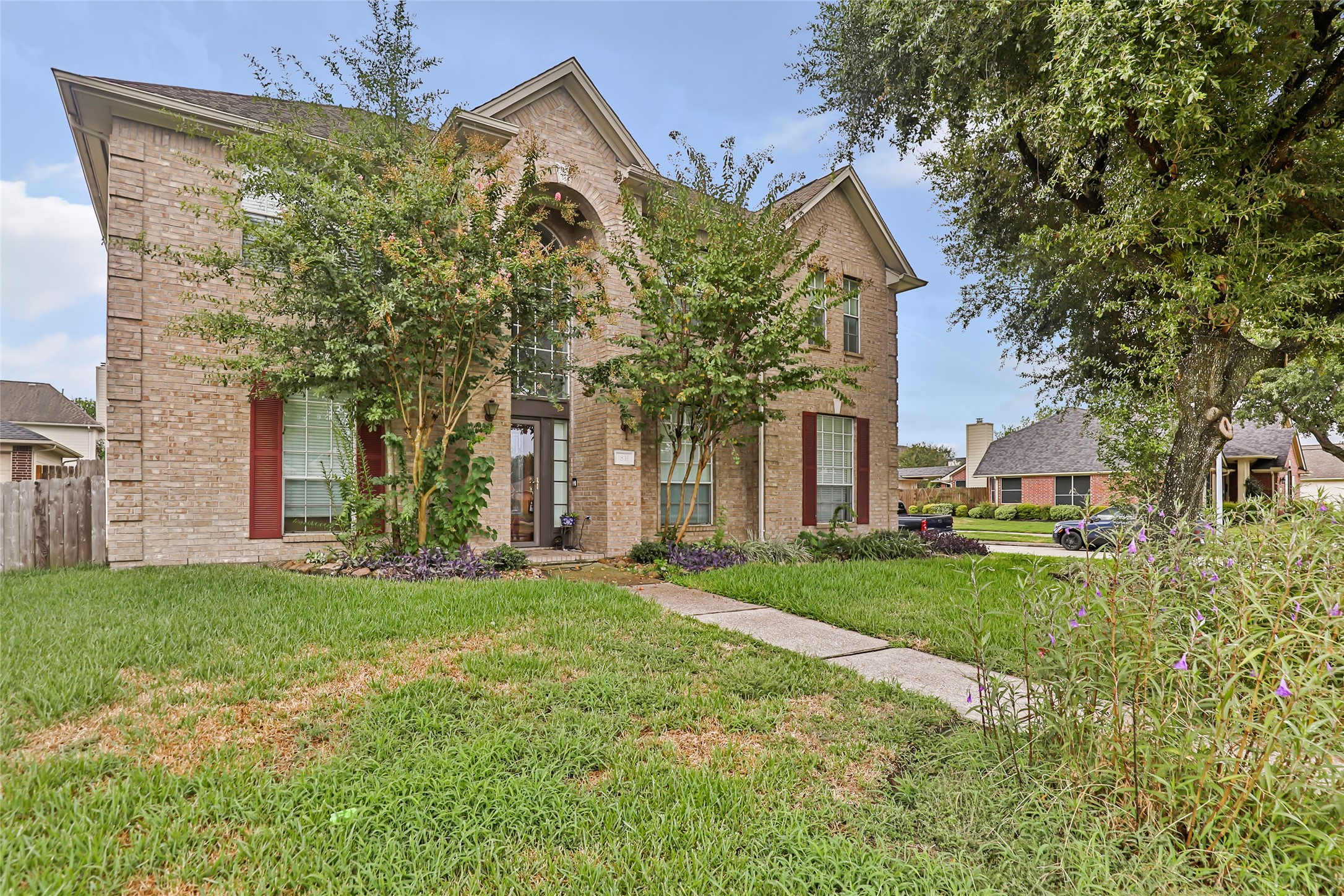 1831 Country Club Cove Drive Property Photo 1